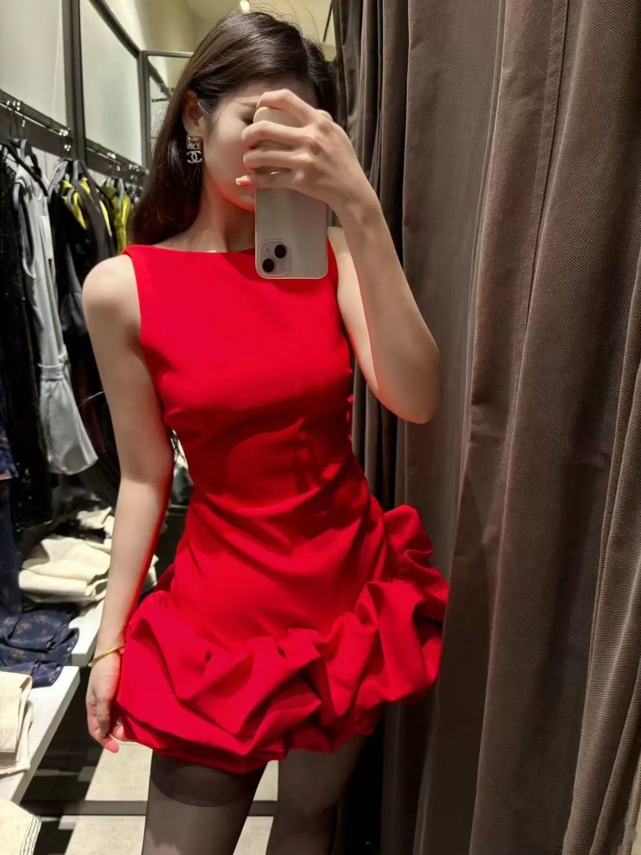 Cute White Sleeveless Satin Floral Skirt Homecoming Dress