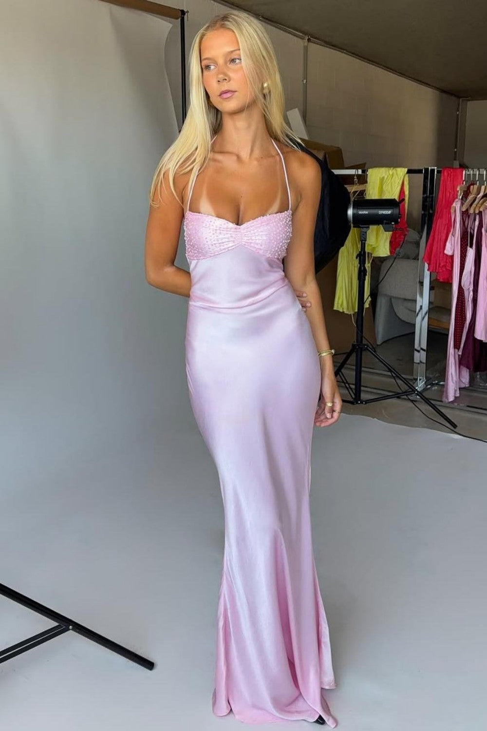 Chic Satin Halter Neck Lace Up Long Prom Party Dress with Sequin