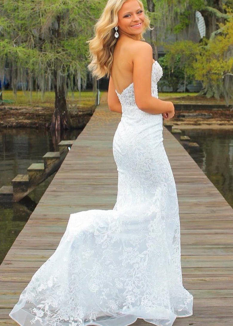 Black Sweetheart Lace Appliques Mermaid Long Prom Dresses