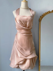 Elegant Halterneck Floral Skirt Homecoming Dress