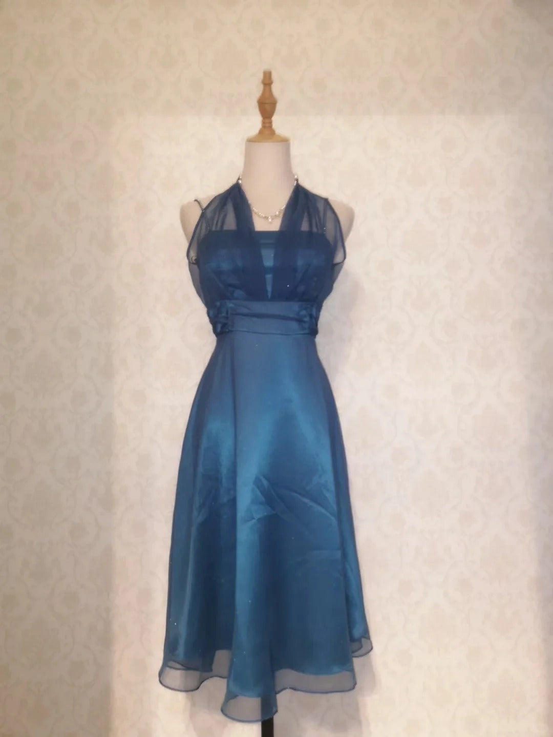 Classic Navy Halter Neck Shimmering Satin Homecoming Dress
