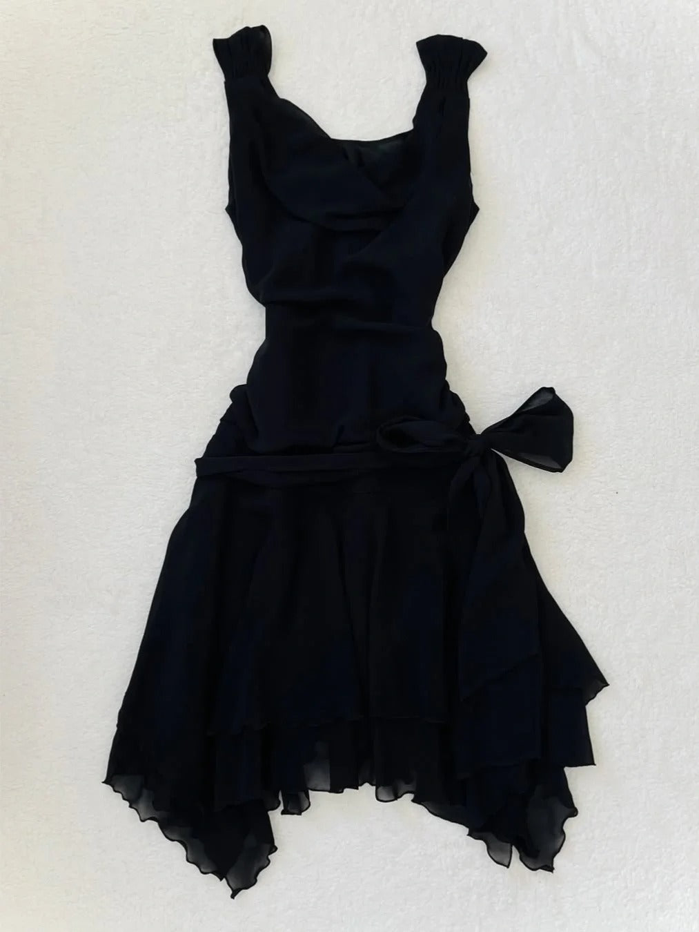 Cute Black Chiffon Strap Mini Homecoming Dress