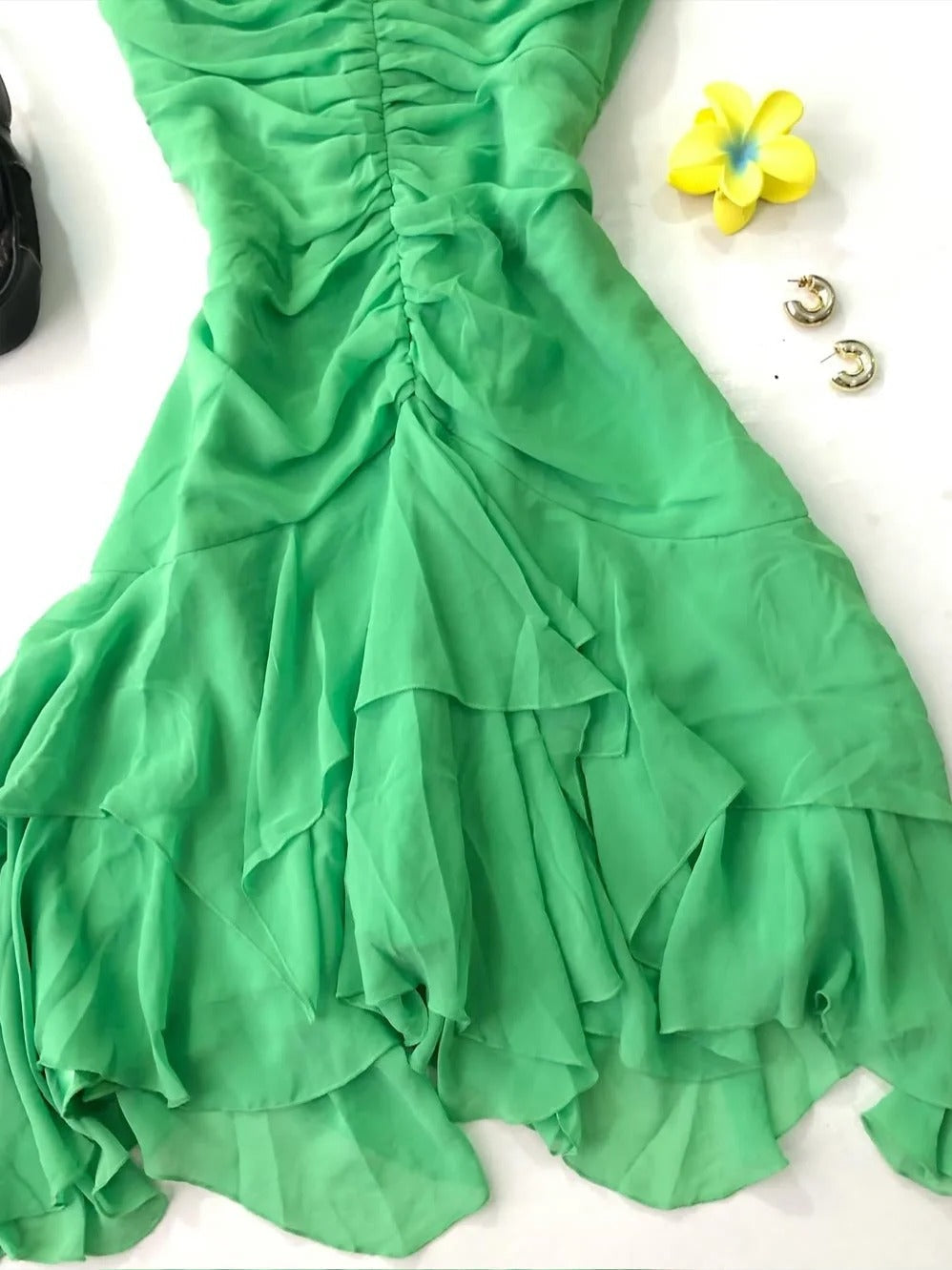 Beautiful Green Spaghetti Strap Pleated Chiffon Irregular Homecoming Dress