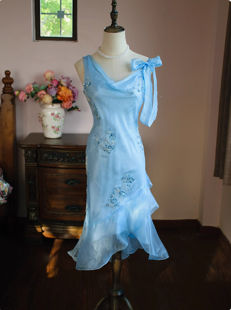 Cute Blue Beaded Ruffled Collar Birthday Party Homecoming Dress