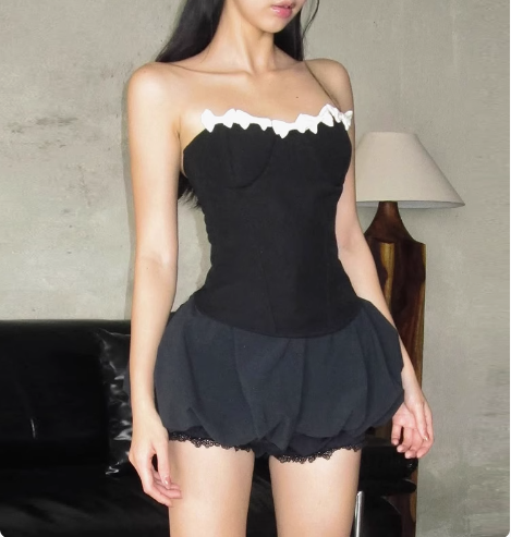 Cute Black Strapless Bow Satin Mini 17th Birthday Homecoming Dress