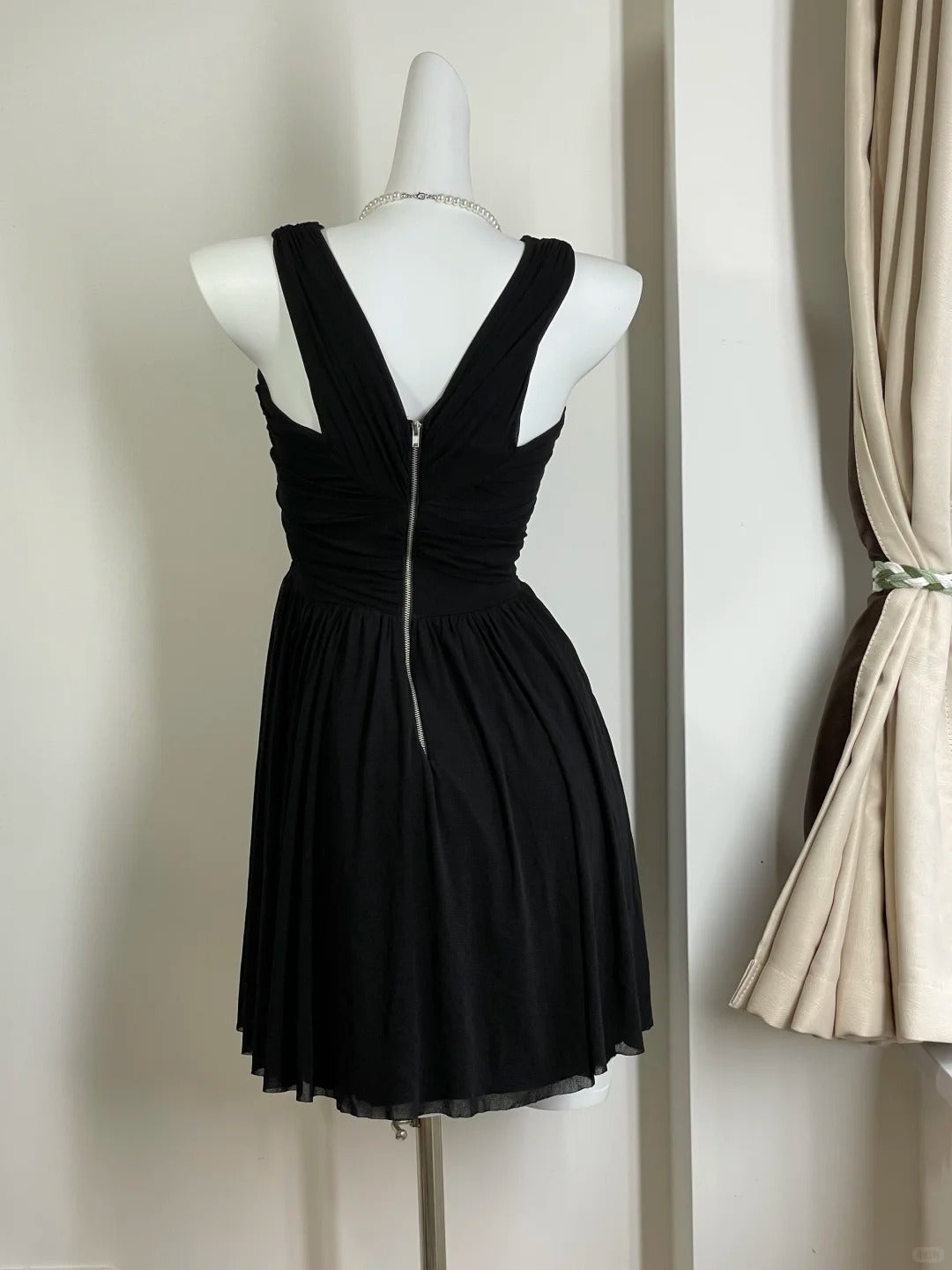 Charming Black Strapless Sleeveless Zippered Mini Homecoming Dress