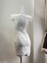 Elegant White Pearl Round Neck Lace Tight Hip 19th Birthday Homecoming Dress