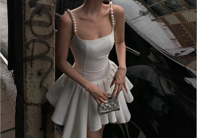 Cute Pearl Strap Square Neck Irregular Skirt 17th Birthday Homecoming Dress