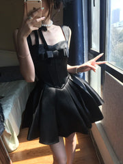 Cute Black Satin Bow A-Line Mini 17th Birthday Homecoming Dress
