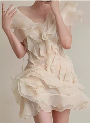Design Ruffled V-neck One-shoulder Chiffon 17th Birthday Homecoming Dress