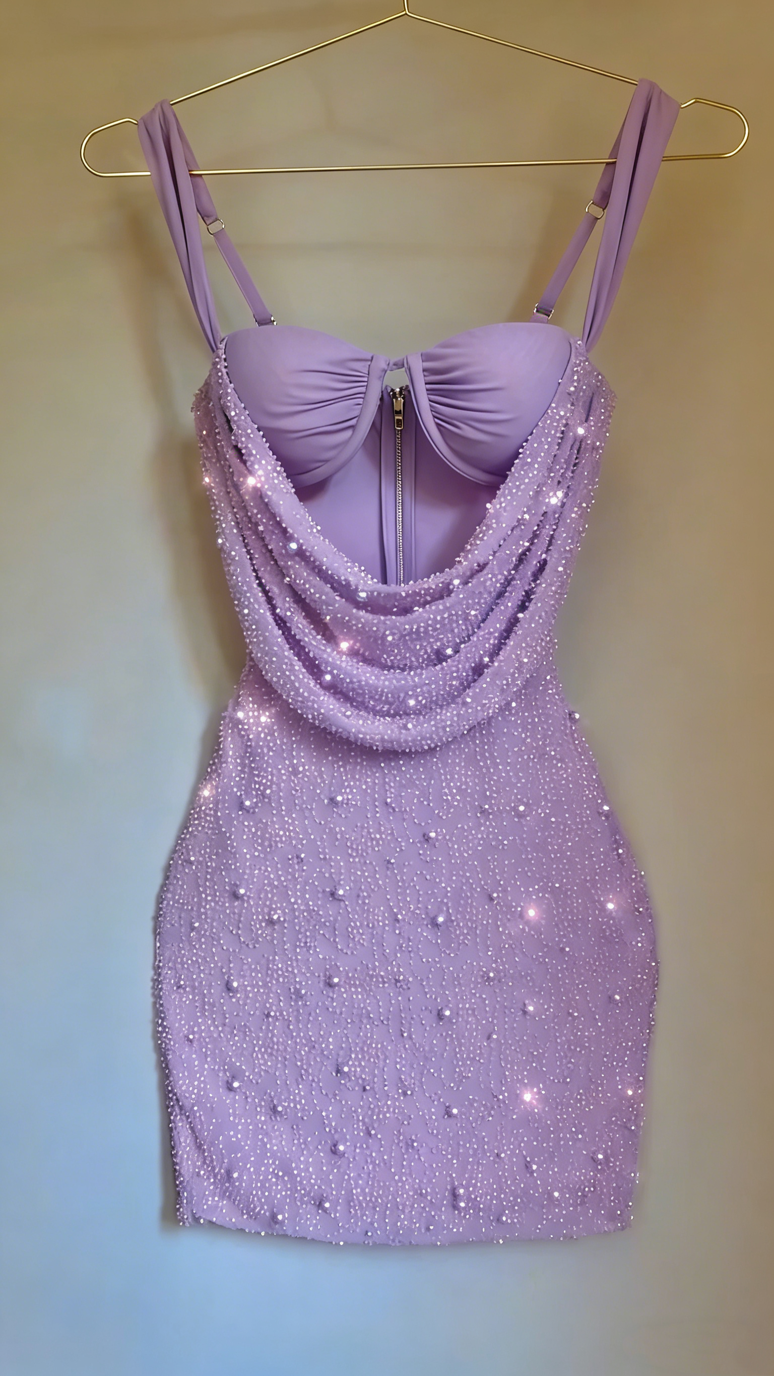 Cute Pink Suspender Hollow Beaded Hip-hugging 17th Birthday Homecoming Dress