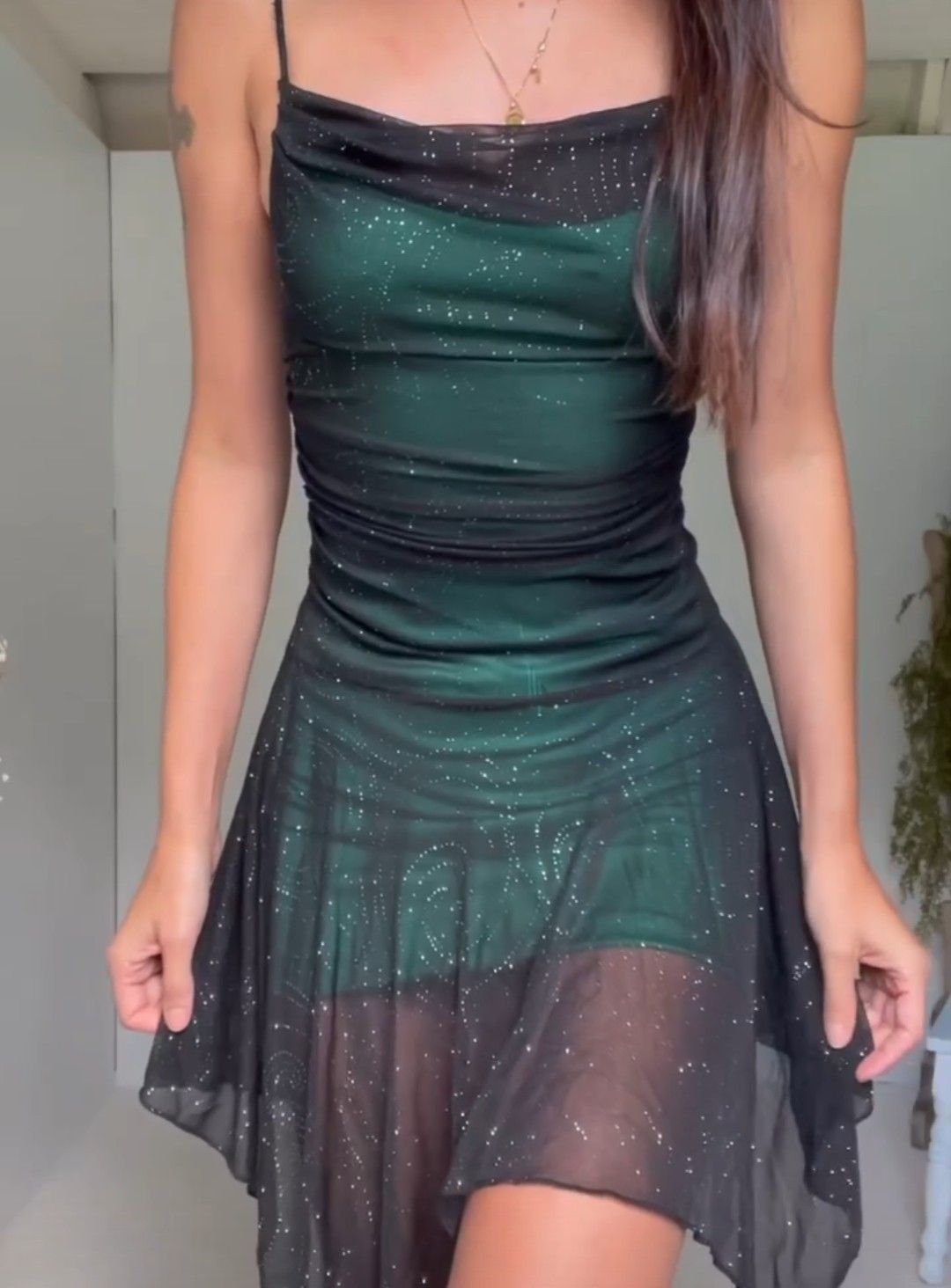 Beauty Homecoming Dress Dark Green Spaghetti Straps Tulle Pleated Cocktail Dress Short Birthday Party Dress