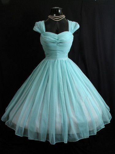 Chic Homecoming Dress A Line Sweetheart Tulle Pleated Short Birthday Party Dress Cocktail Dress