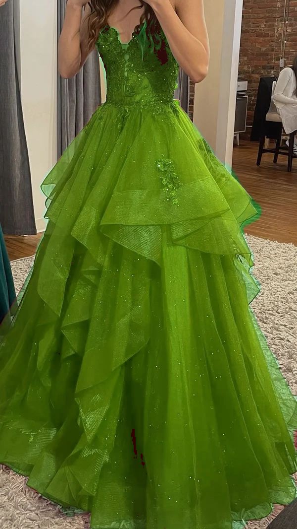 Chic Ball Gown Spaghetti Straps Burgundy Tulle Lace Long Prom Dress Evening Formal Gowns